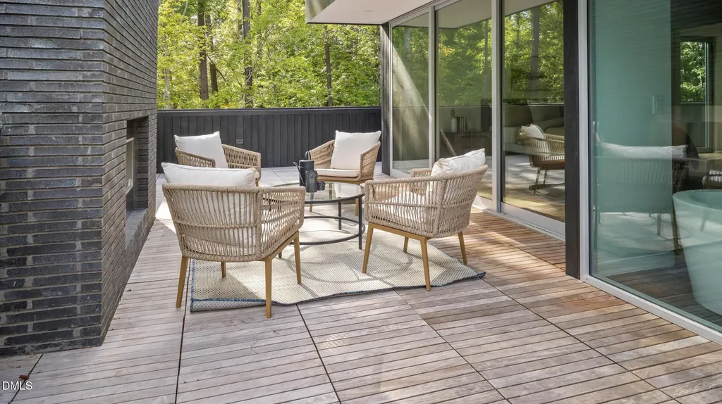 711 Berryhill Drive Chapel Hill NC 27516