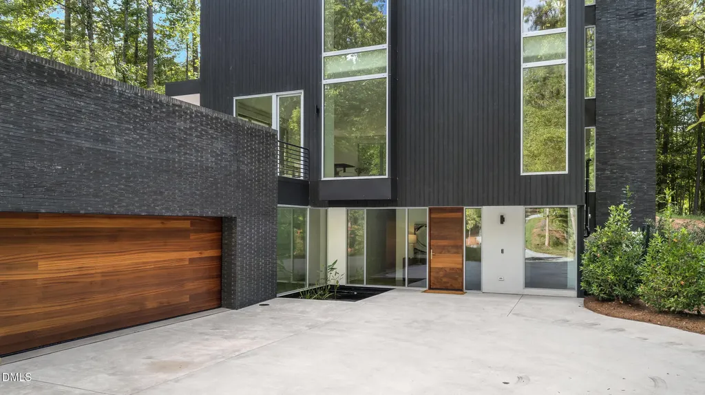 711 Berryhill Drive Chapel Hill NC 27516