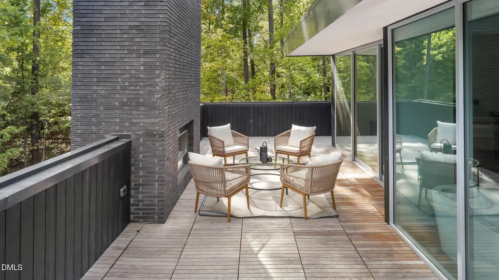 711 Berryhill Drive Chapel Hill NC 27516