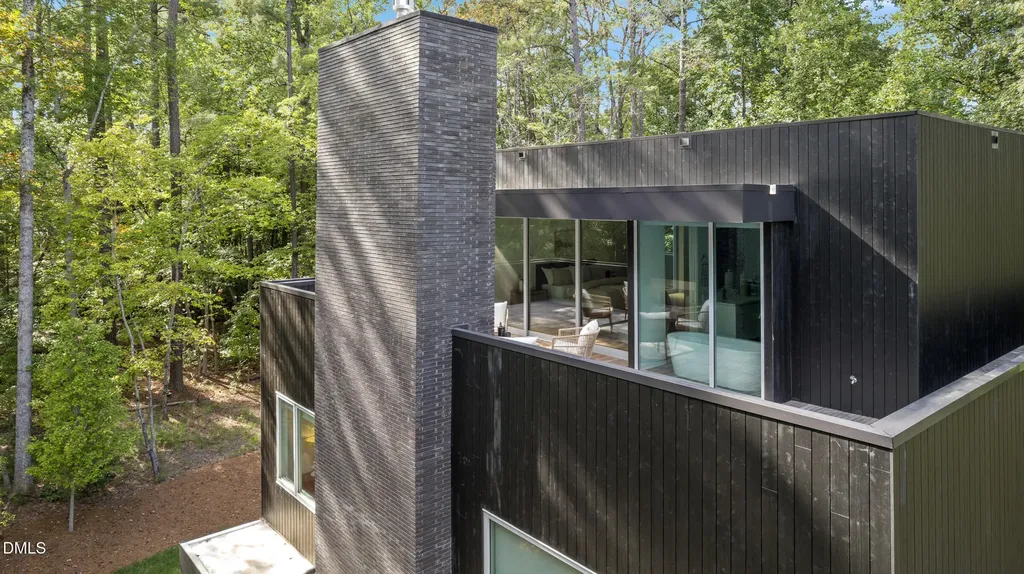 711 Berryhill Drive Chapel Hill NC 27516