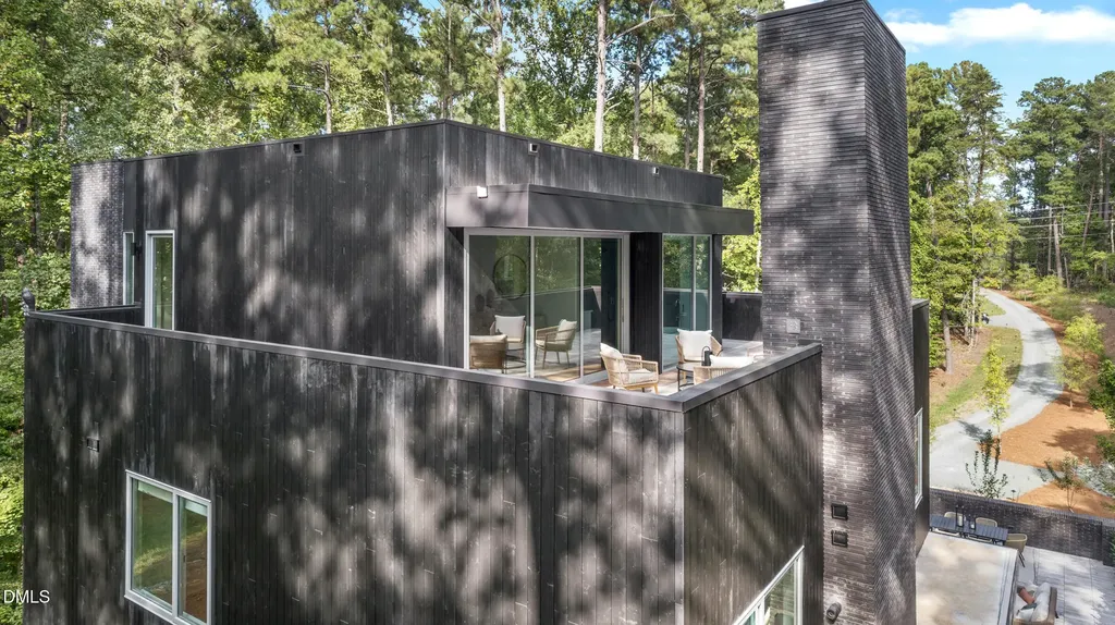 711 Berryhill Drive Chapel Hill NC 27516