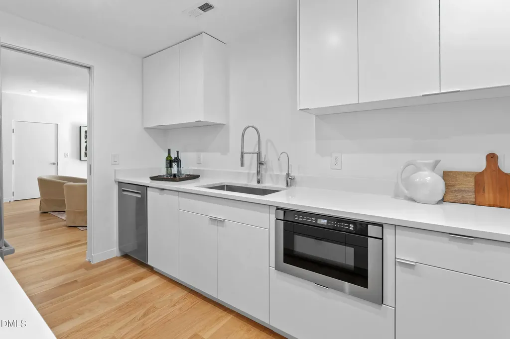 711 Berryhill Drive Chapel Hill NC 27516