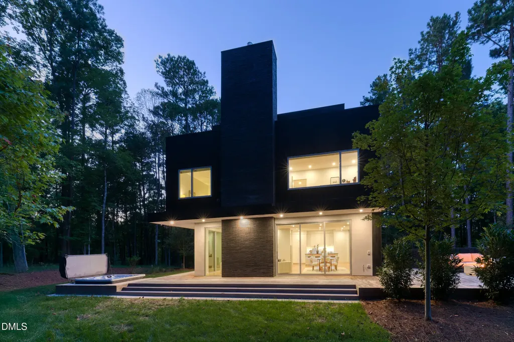 711 Berryhill Drive Chapel Hill NC 27516