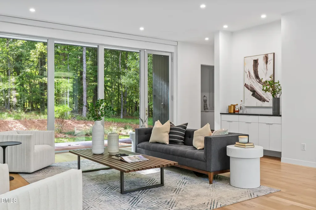 711 Berryhill Drive Chapel Hill NC 27516