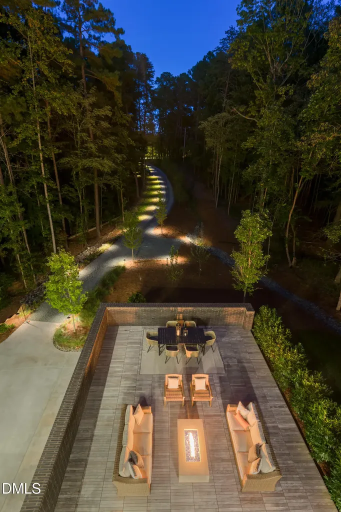 711 Berryhill Drive Chapel Hill NC 27516