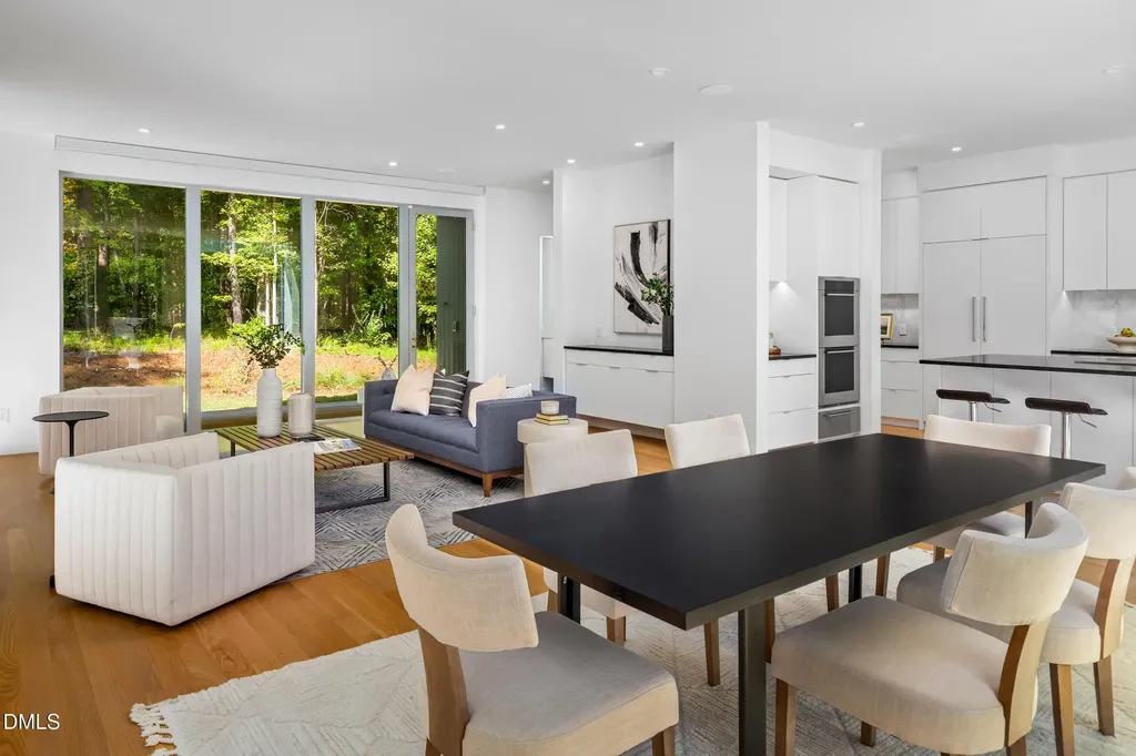 711 Berryhill Drive Chapel Hill NC 27516