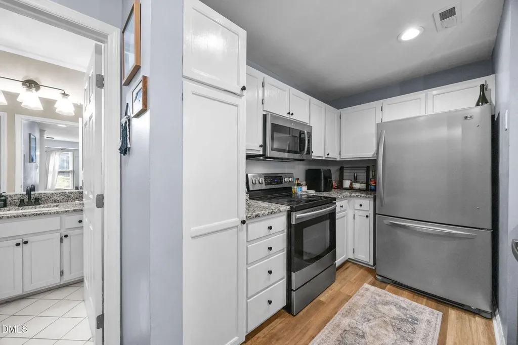 1021 Brighthurst Drive Raleigh NC 27605