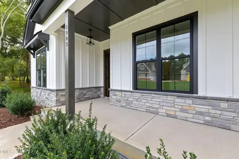 3903 Cedar Knolls Drive Youngsville NC 27596