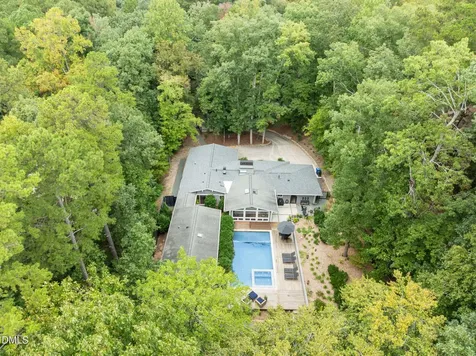1812 Rolling Road Chapel Hill NC 27514