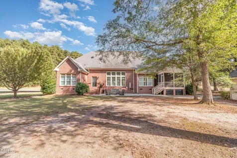 512 W Franklin Street Zebulon NC 27597