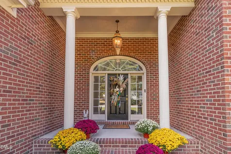 512 W Franklin Street Zebulon NC 27597