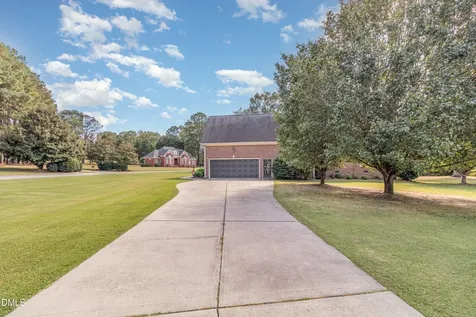 512 W Franklin Street Zebulon NC 27597
