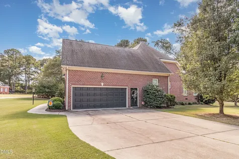 512 W Franklin Street Zebulon NC 27597