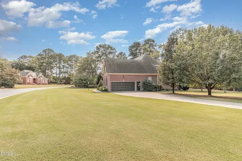 512 W Franklin Street Zebulon NC 27597