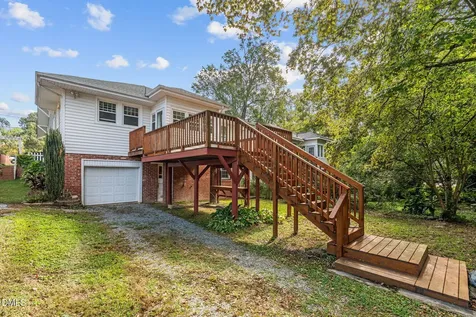 321 N Steele Street Sanford NC 27330