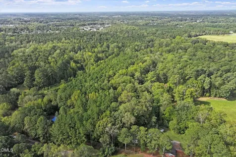 7626 White Oak Road Garner NC 27529