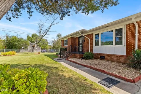 936 Eaton Street Henderson NC 27536
