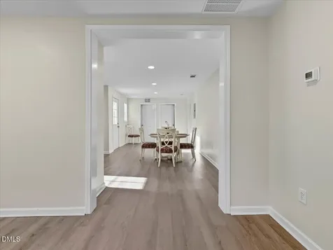210 W Oak Street Zebulon NC 27597