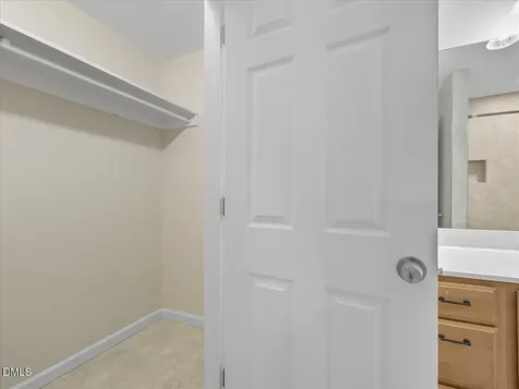 210 W Oak Street Zebulon NC 27597