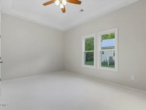 210 W Oak Street Zebulon NC 27597