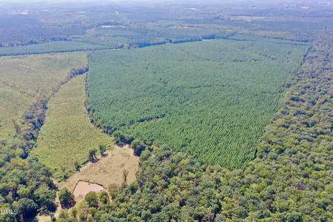 4093 Nc Highway 42 Goldston NC 27252
