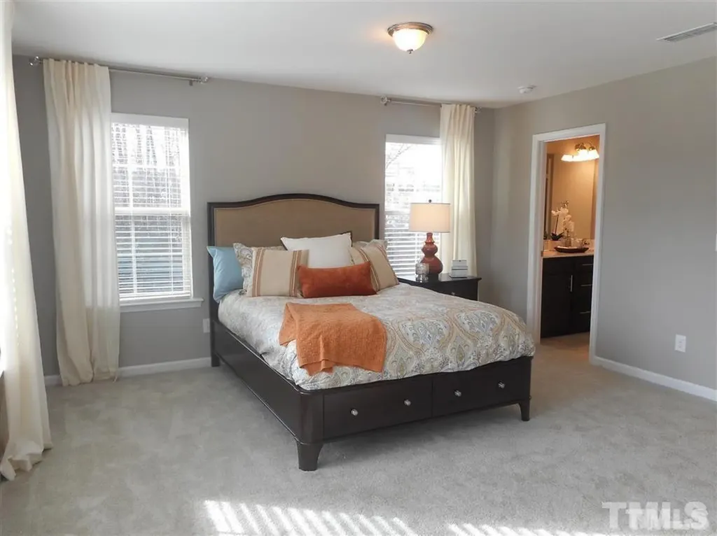 3713 Landshire View Lane Raleigh NC 27616