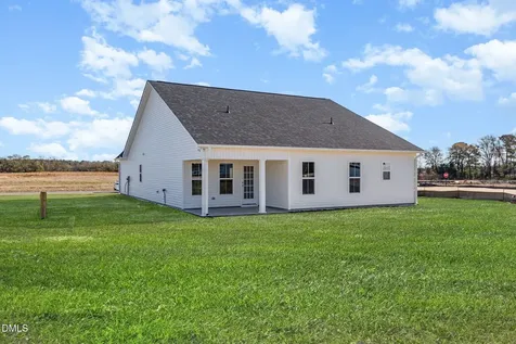 37 Tuscarora Drive La Grange NC 28551