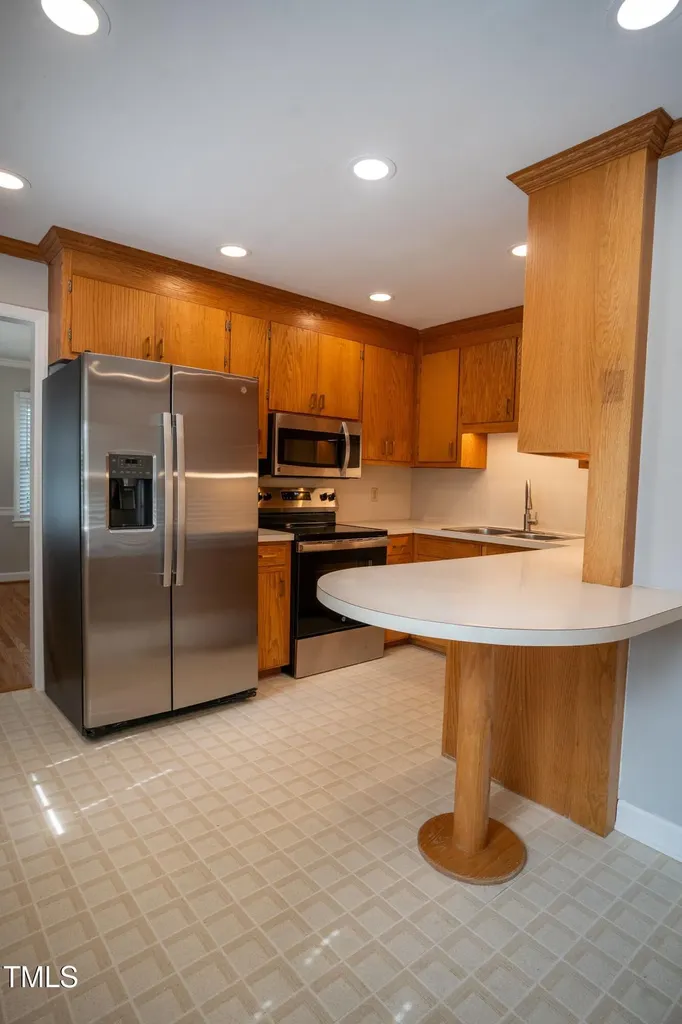 4813 Glen Forest Drive Raleigh NC 27612