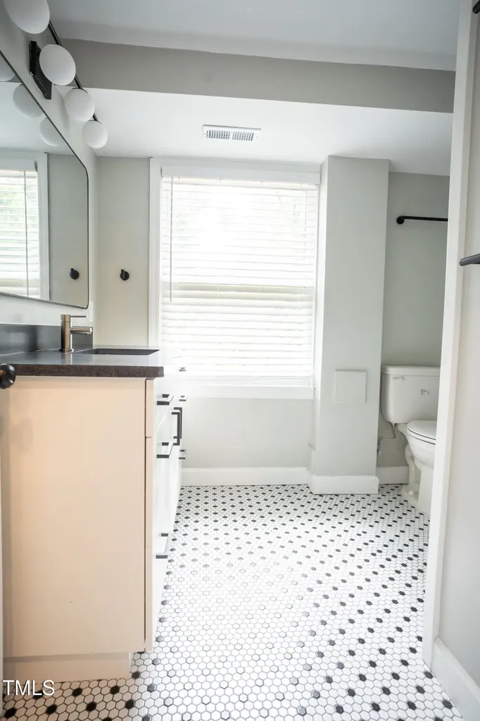 4813 Glen Forest Drive Raleigh NC 27612