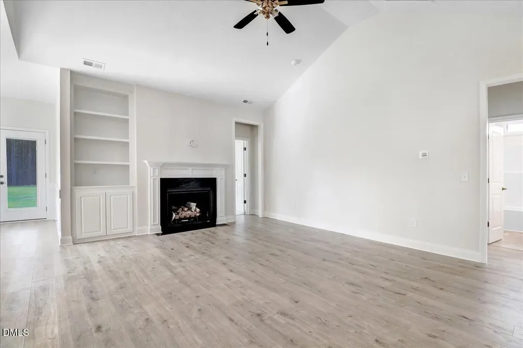 57 Laramie Lane Selma NC 27576