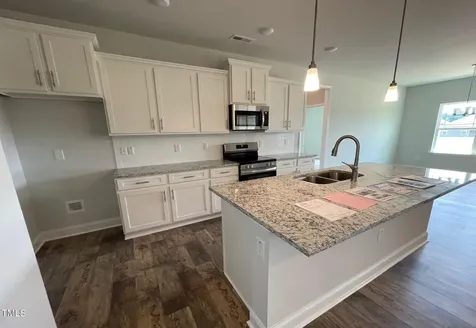 104 Brighton Street La Grange NC 28551