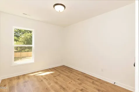 737 Grover Lane Burlington NC 27217