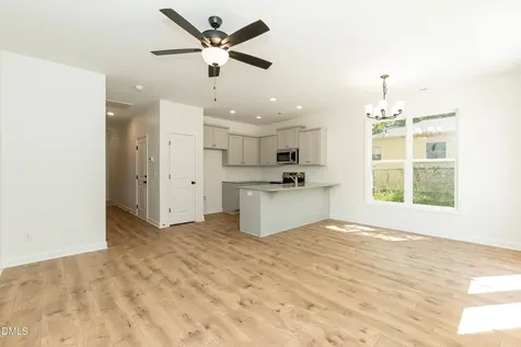 737 Grover Lane Burlington NC 27217