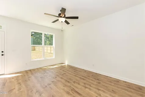 737 Grover Lane Burlington NC 27217