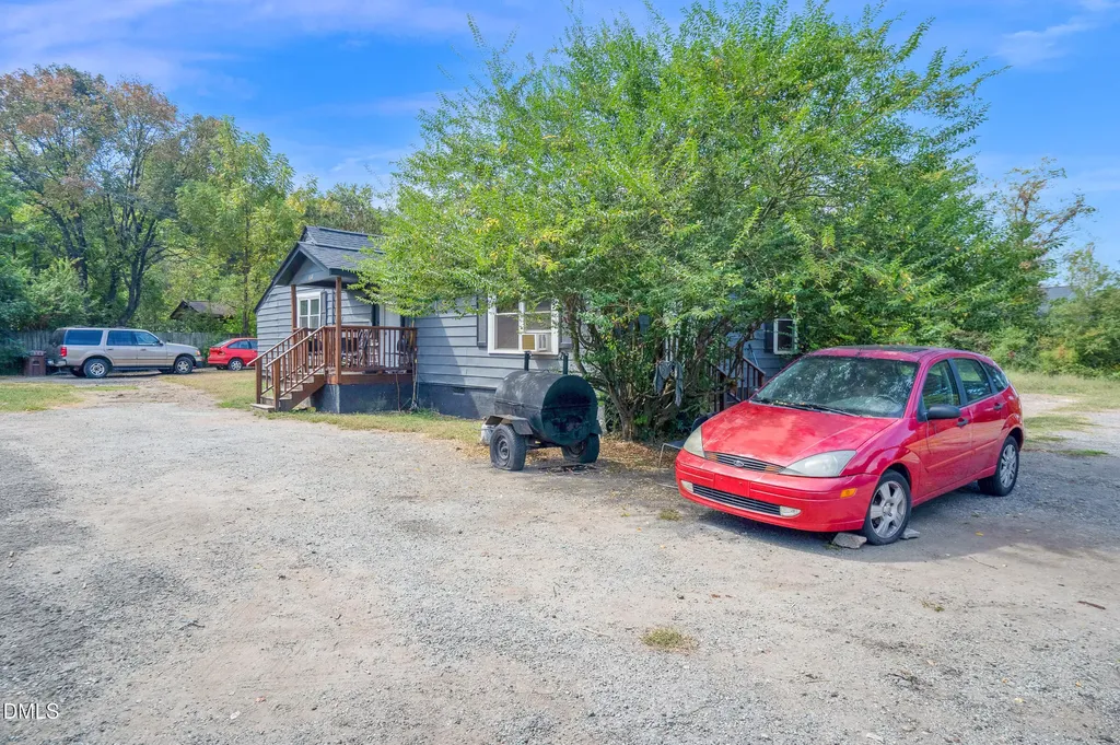 321 Blalock Street Holly Springs NC 27540