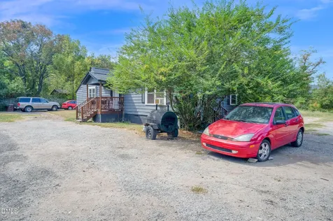 321 Blalock Street Holly Springs NC 27540