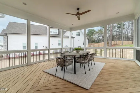 401 Stable Valley Drive Fuquay Varina NC 27526