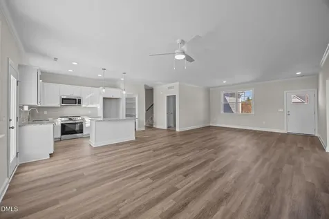 25 Diamond Creek Drive Zebulon NC 27597