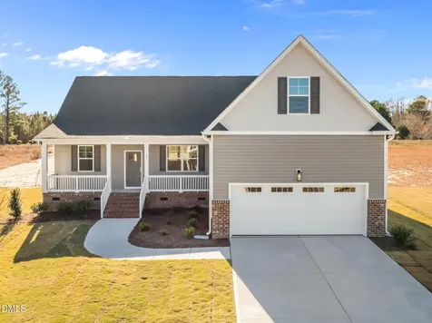 25 Diamond Creek Drive Zebulon NC 27597