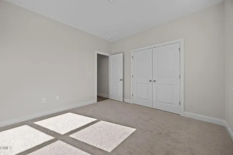 25 Diamond Creek Drive Zebulon NC 27597