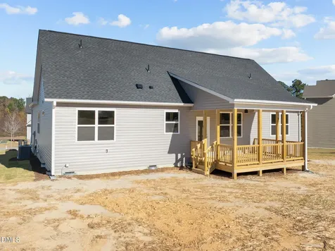 25 Diamond Creek Drive Zebulon NC 27597