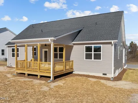 25 Diamond Creek Drive Zebulon NC 27597