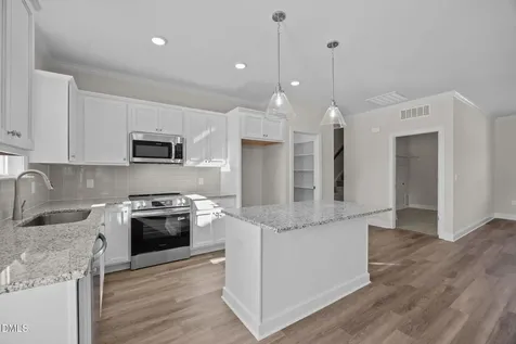 25 Diamond Creek Drive Zebulon NC 27597