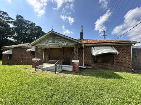 5854 Nc-48 Battleboro NC 27809