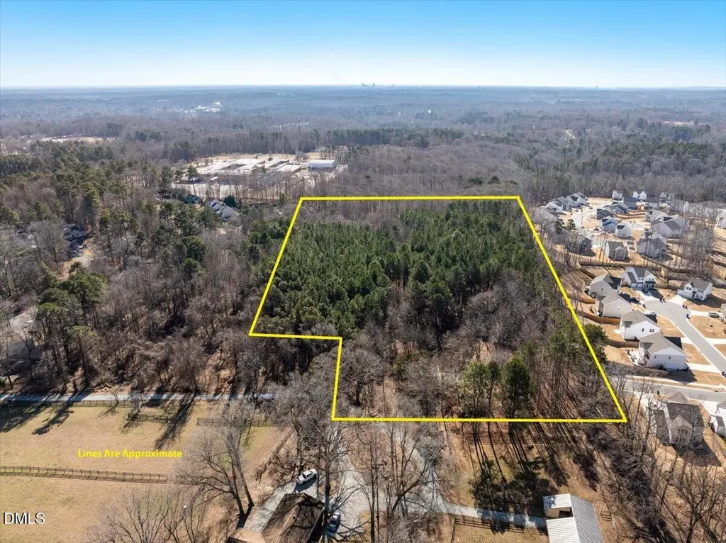 427 Vivaldi Drive Durham NC 27712