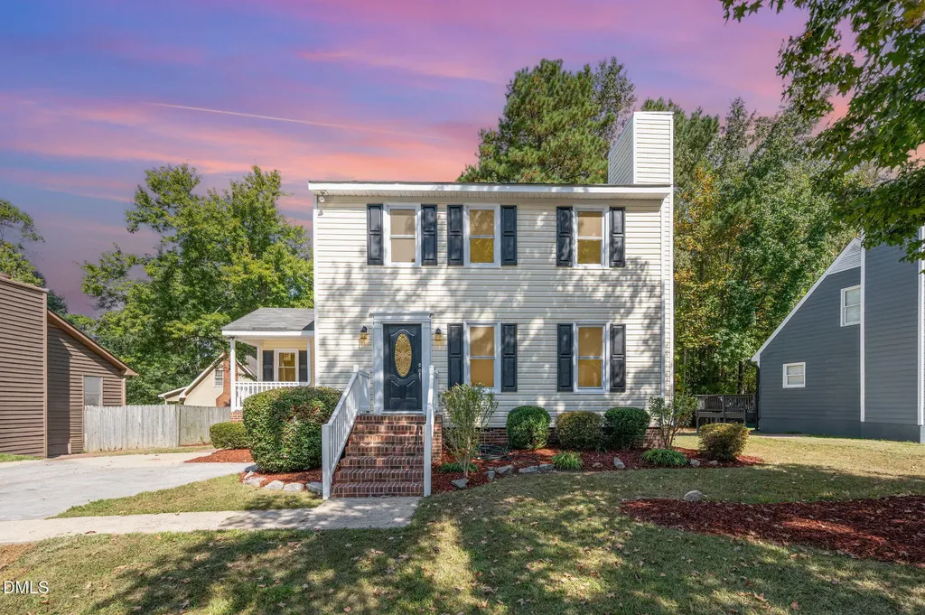 3605 Iron Sight Court Raleigh NC 27616