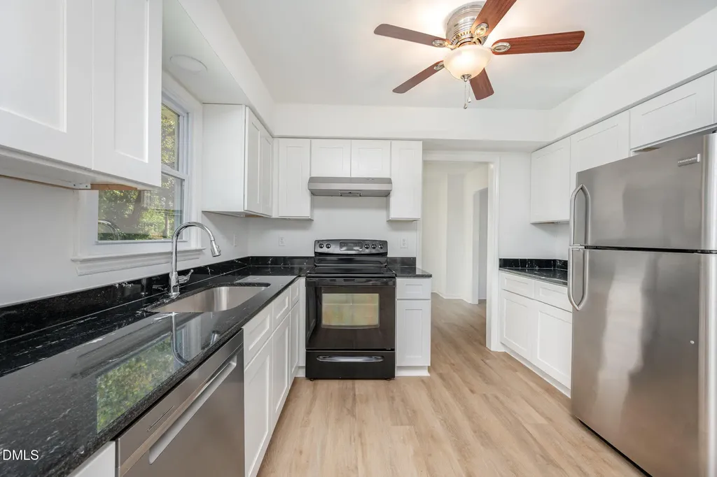 3605 Iron Sight Court Raleigh NC 27616