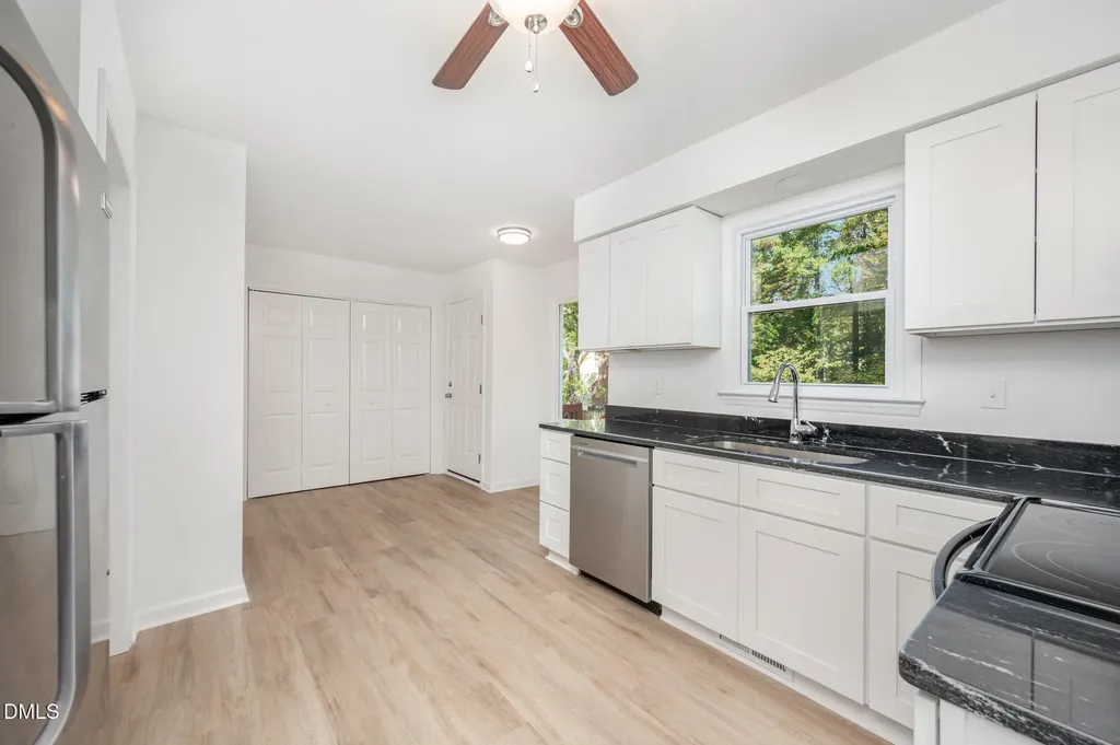 3605 Iron Sight Court Raleigh NC 27616