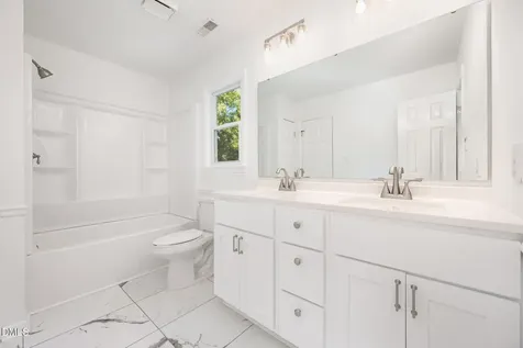 3605 Iron Sight Court Raleigh NC 27616