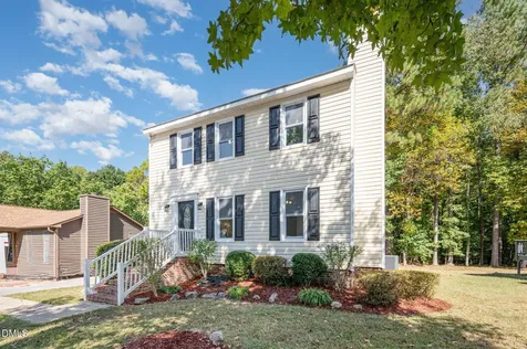 3605 Iron Sight Court Raleigh NC 27616